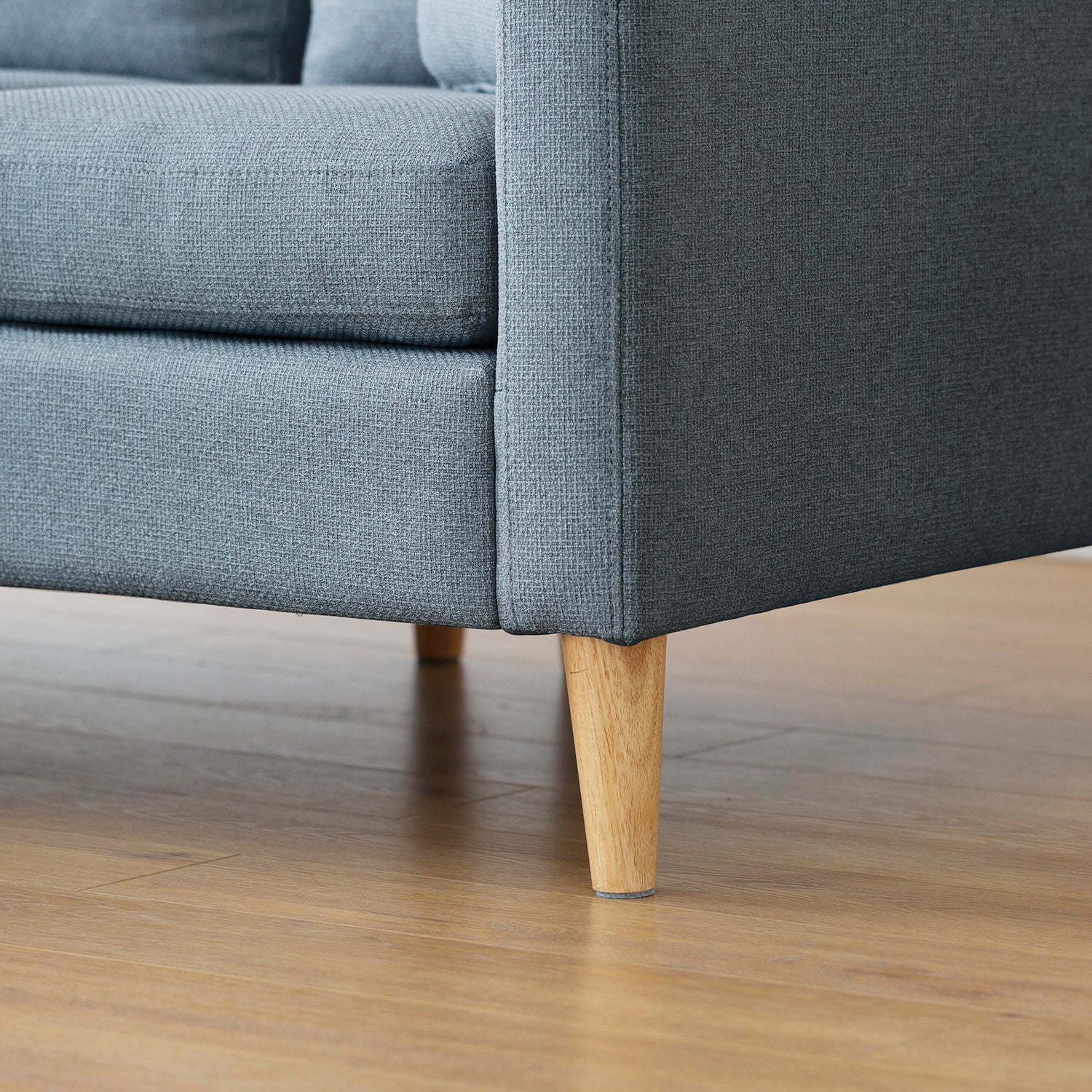 Valolam Compact Sectional 