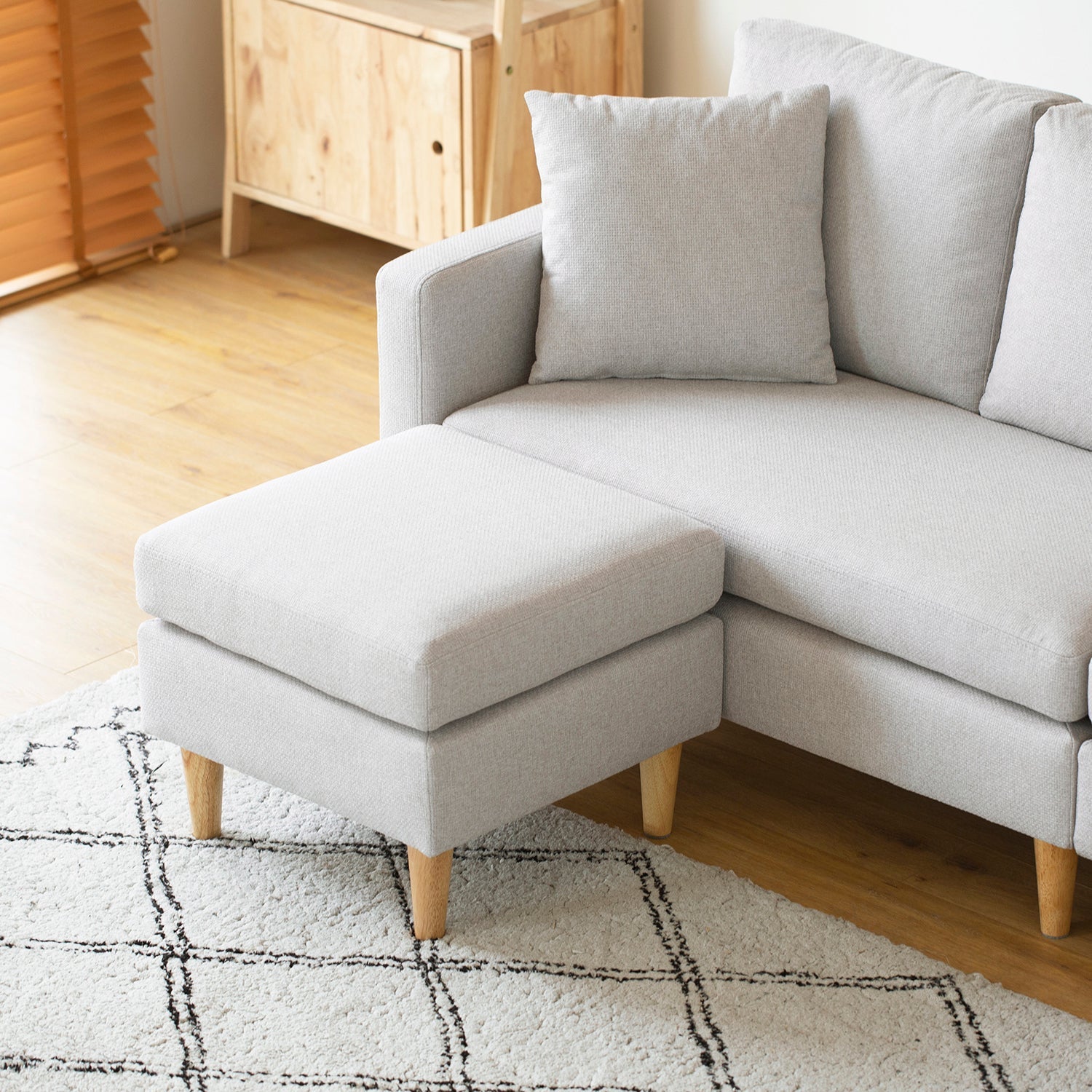 Valolam Compact Sectional 